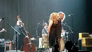 Robert Plant Alison Krauss Black Dog [upl. by Moscow512]