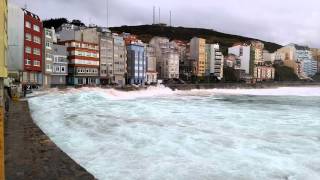 La ola más bruta del día temporal Malpica 100416 [upl. by Levey]