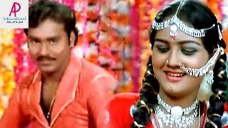 Mundhanai Mudichu Movie Scenes  Urvashi falls in love with Bhagyaraj  Andhi Varum song  Ilayaraja [upl. by Nuahsyd771]