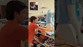 Mall me ki gandi harkat 😂 shortvideo shorts trendingshorts minivlog viralvideo vlog [upl. by Raclima284]