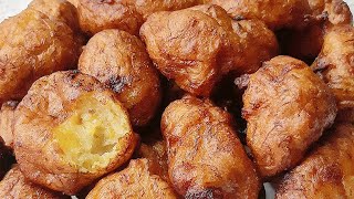 Claclo ou Beignets de Bananes plantains  Recette super facile [upl. by Rhine600]