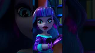 💨 Je sors de lombrequot vidéo musicale avec Twyla  Monster High™ France [upl. by Anastase]