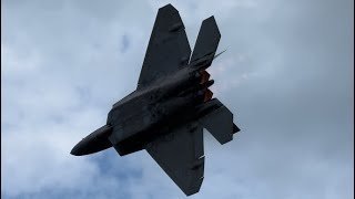 USAF F22 Raptor Demonstration VAPOR  Spirit of St Louis Airshow 2024 [upl. by Ocirnor]