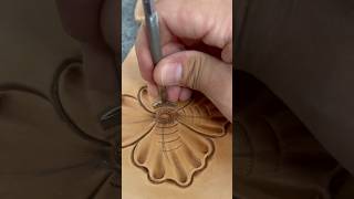 Carving amp Tooling a Flower in Leather  Quick Practice [upl. by Mitinger]