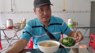 Bánh Canh Bột Gạo Cá Lóc Chiên Giòn 30K [upl. by Chlores958]