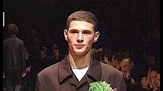 COMME DE GARCONS Fall 1999 2000 Menswear  Fashion Channel [upl. by Jsandye]