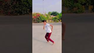 Too Cheez Badi Hain 😍 dance shorts bollywood song youtubeshorts trending video viral [upl. by Henebry]