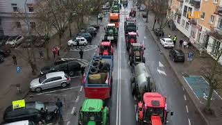 Protest rolników i myśliwych w Koninie [upl. by Bonns]