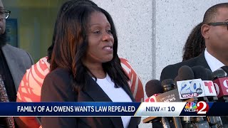 Family of AJ Owens launches fund to repeal Floridas standyourground law [upl. by Emmet]