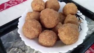 गर्मियों में खाये जाने वाले सेहतमंद आटा लडू  Healthy ladoo recipe [upl. by Oznohpla]