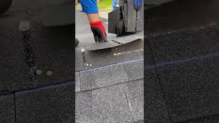 Roofing the ridge 👊🏻👊🏻roofing roofers work reels video trending tiktok roofs roofer [upl. by Breana]