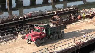 LinkBelt LS418 Loading Dump Truck [upl. by Masson606]