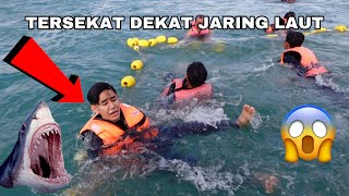 AKU TERSEKAT DEKAT JARING LAUT 😭 MANDI LAUT DENGAN AKIDDOS amp AFIQKENTANG 😈 [upl. by Lebatsirhc]