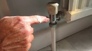 How to repair a leaking radiator valve [upl. by Bryn]