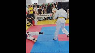 Karate girl powerful knockout🥋🔥 karategirl kyokushin knockout [upl. by Tebor]