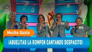 ¡Abuelitas arrasaron cantando quotDespacitoquot en el estudio  Mucho Gusto 2018 [upl. by Rancell]