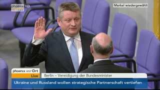 Bildung der Bundesregierung Vereidigung der Bundesminister am 17122013 [upl. by Blane933]