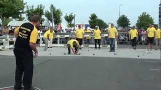 Record du monde 1000 boules dans lheure 2011 à Dreux [upl. by Esir704]