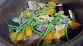 Masarap na KareKare Buntot at Balat ng Baka simple Pinoy Recipe [upl. by Pergrim]