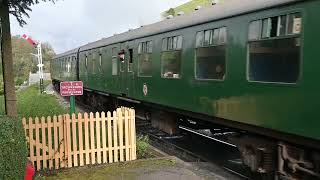 34070 Manston leaving Corfe Castle heading to Norden [upl. by Aniaz]