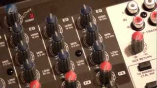 Обзор микшерного пульта Behringer Xenyx Q802Usb [upl. by Lenoyl]