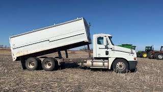 2008 Freightliner Century Class ST ta grain truck Selling June 1725  wwwfraserauctioncom [upl. by Llewej]