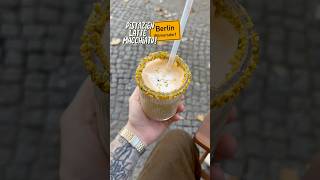 Wie schmeckt ein Pistazien Latte Macchiato in Berlin food [upl. by Norina]