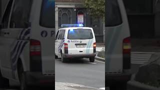 Police Brussels respond to emergency [upl. by Enerol]