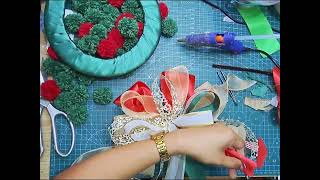 Making a pompoms Christmas wreath diy handmadecrafting handmade [upl. by Pol]