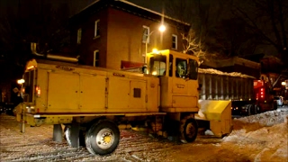 SCEAMIN DETROIT DIESEL POWERED SNOWBLOWER IN MONTREAL SNOW REMOVAL OPERATION [upl. by Alinna]