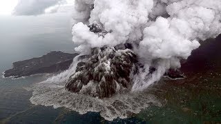 KRAKATAU  INDONESIA The Latest Update  Before During and After Eruption of Anak Kratatau 2018 [upl. by Gipson801]