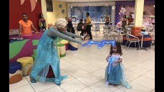 FESTA FROZEN  NINA FUGIU DA ELSA [upl. by Froehlich]