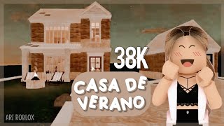 PEQUEÑA CASA FAMILIAR DE VERANO BLOXBURG 38K  Ariana Roblox [upl. by Maccarone]