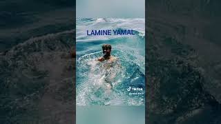 Lamine Yamal avec sa meuf  ses vacances Grèce lamineyamal [upl. by Harald]