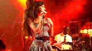 Amy winehouse live Kelly Osbourne Rehab Somerset house [upl. by Evaleen863]