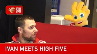 Ivan Cupic meets High Five  EHF EURO 2016 [upl. by Kristy]