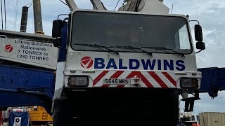 Baldwins Liebherr LTM1800D on the A1 at Leeming [upl. by Esekram]