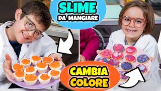 NICOLÒ e MATILDE SCIENZIATI PASTICCERI Ricetta Cupcake Slime Cambia Colore [upl. by Aneba]