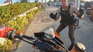 LA POLICIA LO DETUVO POR HACER WHEELIES [upl. by Kamp]