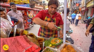 Chandni Chowk Viral Raju Bhai Ke Special Patte Wale Chole Kulche Rs 40 Only l Delhi Street Food [upl. by Nnilsia]