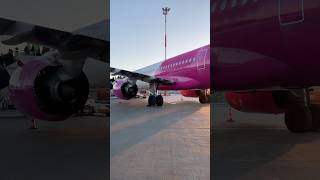 Wizzair  lotnisko Chopina [upl. by Popele76]