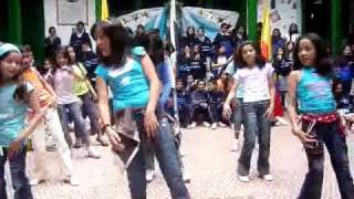 BAILE DE PRIMARIA Y REGGETON [upl. by Idaline]