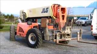 JLG G1055A Telehandler in Action [upl. by Leopoldeen]