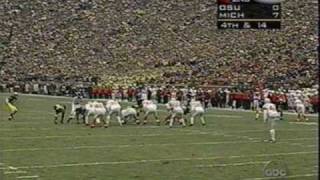 Desmond Howard amp Charles Woodson  punt returns against Ohio State [upl. by Willabella]