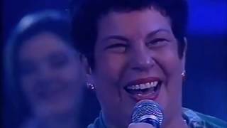 Resposta ao Tempo Tema quotHilda Furacãoquot l Nana Caymmi 1998 [upl. by Ardnuyek]