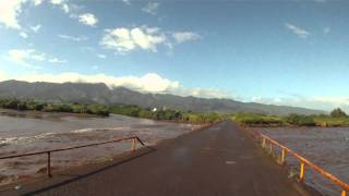 Hawaii Tsunami 31111 REAL FOOTAGE the same tsunami that hit Japan [upl. by Adleme850]