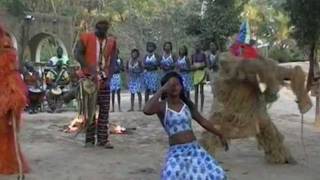 quotWAKILI troupe d´Abénéquot SENEGALPercussions chants et danses Mandingues3ème partie [upl. by Prue]