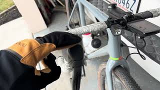 What to do when your SRAM AXS shifter battery dies  FeedThehabitcom [upl. by Nosnarb]