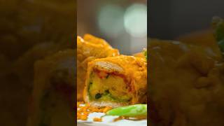 How many 🙌 for Vada Pav choora and Mirchi 😎 vadapav cookingtips ranveerbrar [upl. by Fawna]