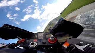 Aprilia RS250 vs GSXR1000RR  RS Wins [upl. by Roderica481]